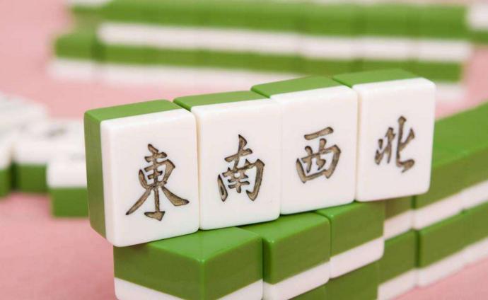 打麻将的出牌技巧和记牌技巧,打麻将出牌正确打法和技巧