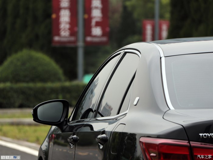 18款皇冠改装雷克萨斯前脸,十四代皇冠改装雷克萨斯仪表盘