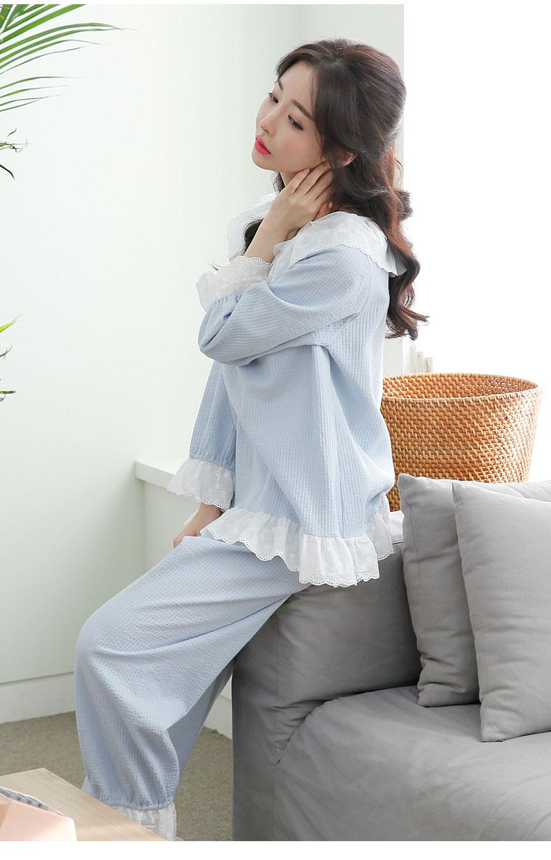 感觉自己怎么穿衣服都像大妈,在家像大妈出门像辣妈