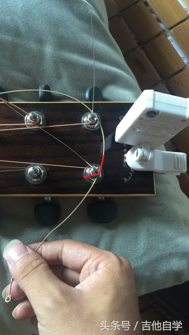 吉他换弦详细教程,马丁吉他换弦的正确方法