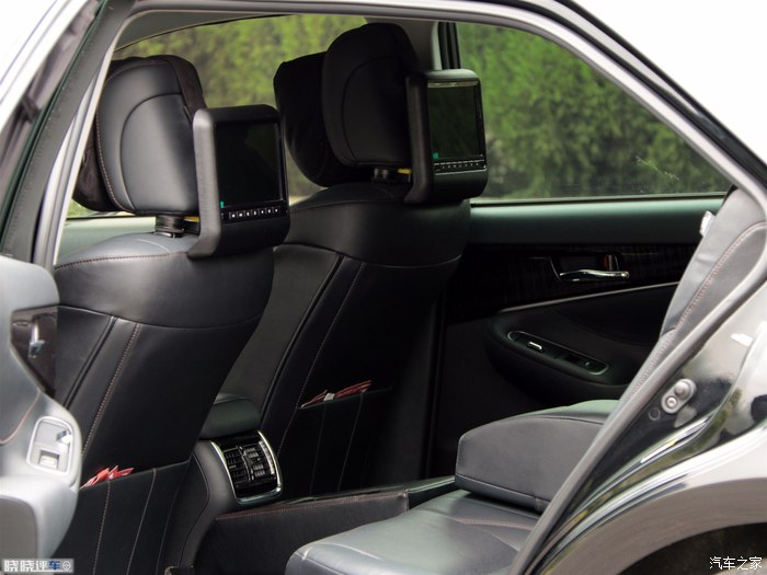 18款皇冠改装雷克萨斯前脸,十四代皇冠改装雷克萨斯仪表盘