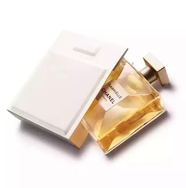 香奈儿2015年爆款,2023年香奈儿邂逅香水新款