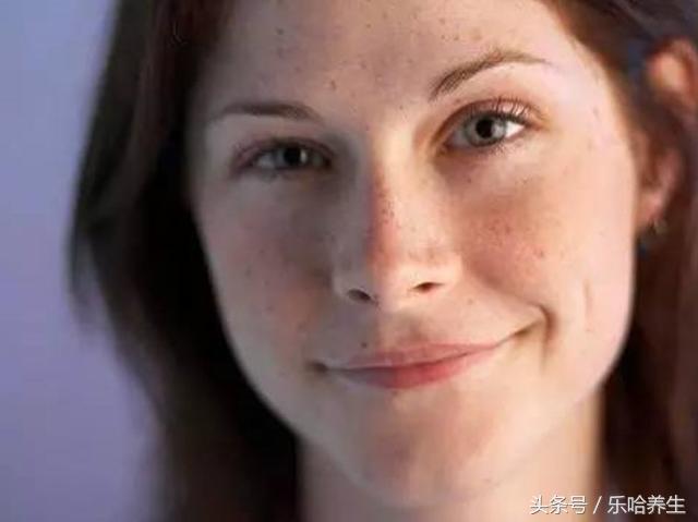 怀孕为什么会长斑?长斑了该怎么办呢?