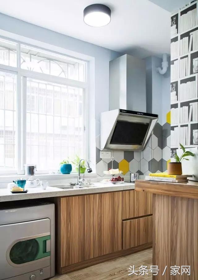 朴实无华的厨房台面,厨房大理石台面上面可以剁肉吗