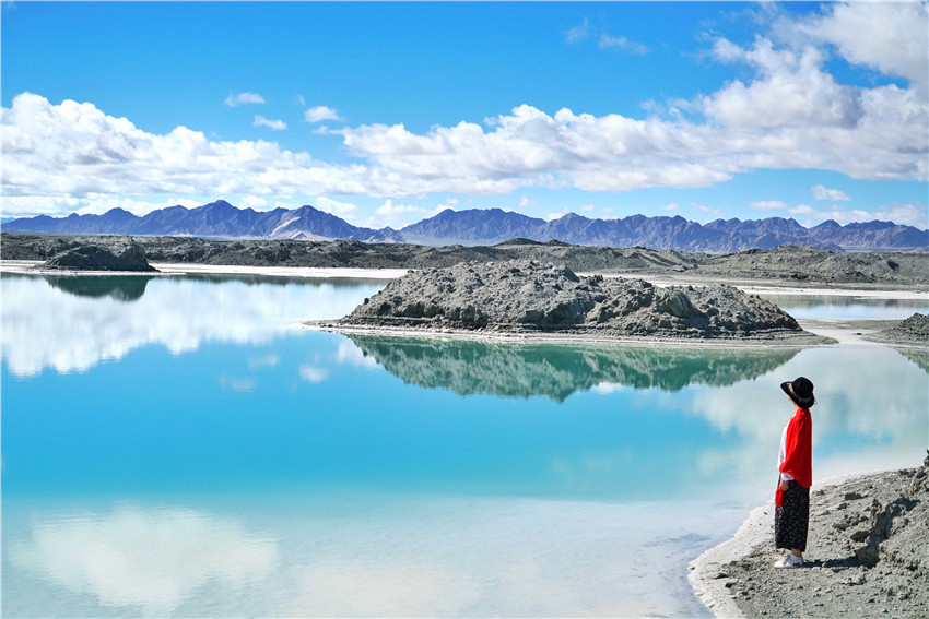 美丽而遥远的大柴旦翡翠湖,大柴旦翡翠湖近茶卡吗