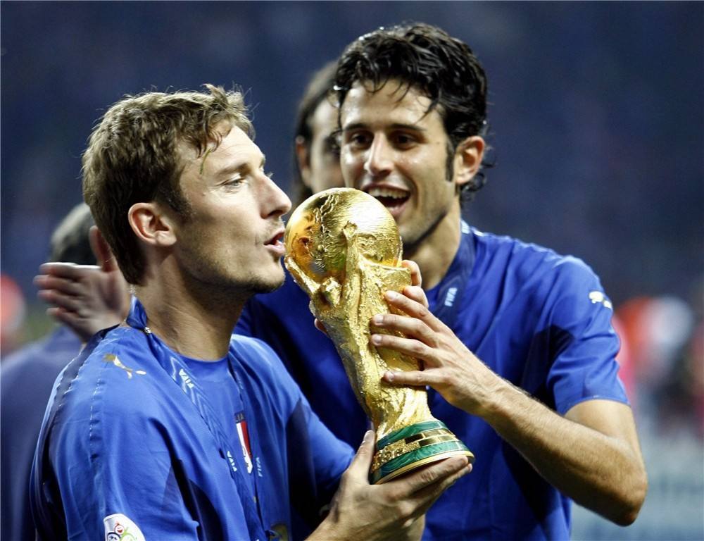 2006年世界杯决赛是哪一天,2006年世界杯法国对巴西完整比赛