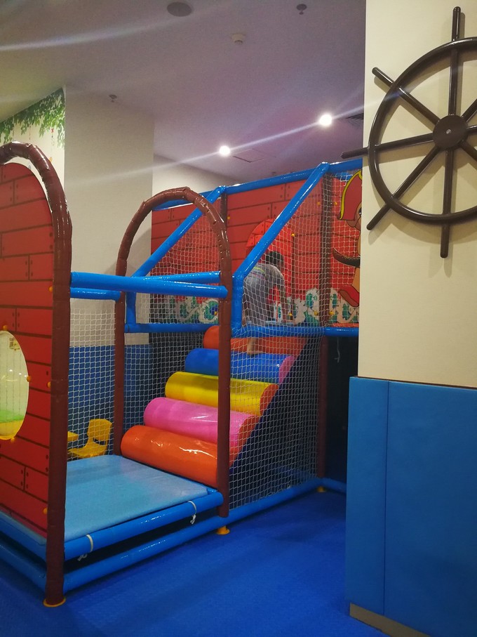 带着老妈和宝贝游三亚（两家铂尔曼和亚龙湾红树林度假之旅）