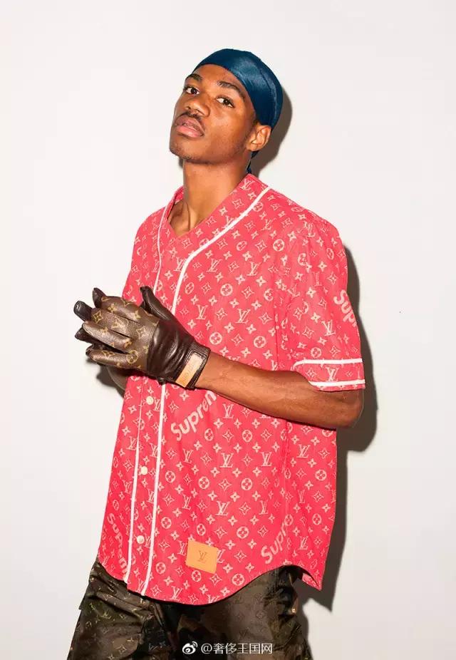 亚历山大王阿迪达斯联名球鞋,亚历山大王和阿迪达斯合作款鞋