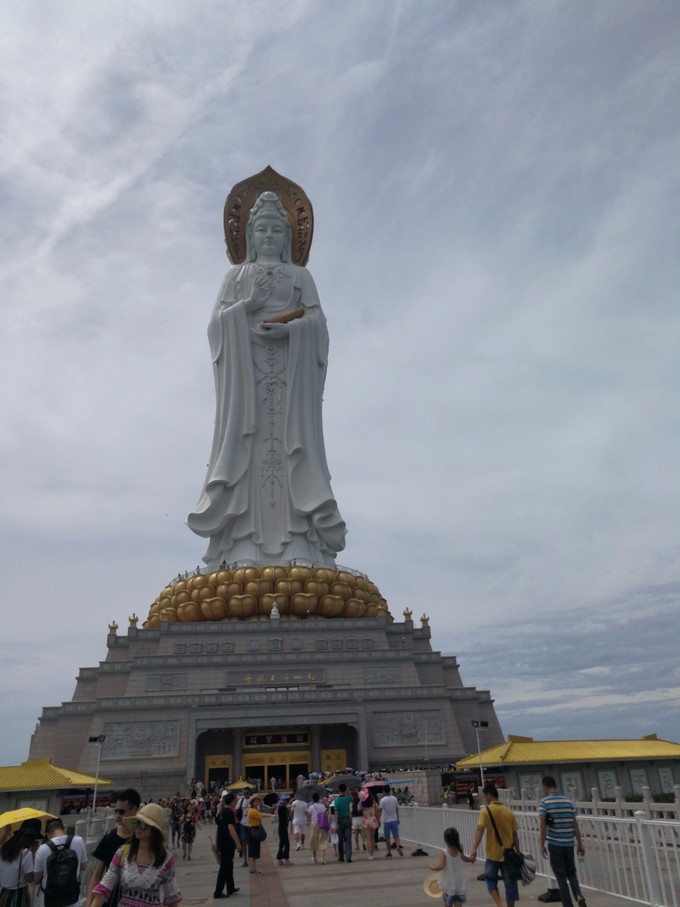 带着老妈和宝贝游三亚（两家铂尔曼和亚龙湾红树林度假之旅）