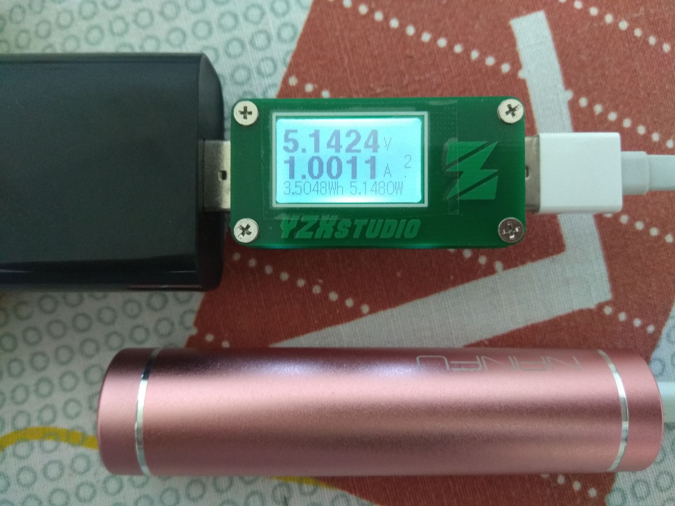 目前口碑最好的充电宝南孚,南孚充电宝1000000超大容量