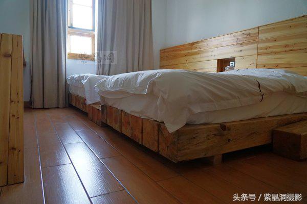 我们是谁？游客！我们做啥？木工！怎么做？打酱油！