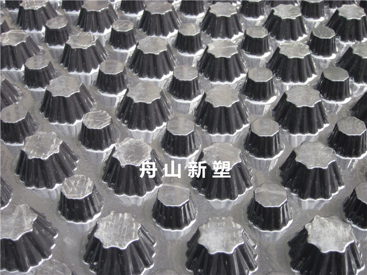 pvc蓄排水板工程价格是多少钱一米,pvc排水板有何产品竞争优势