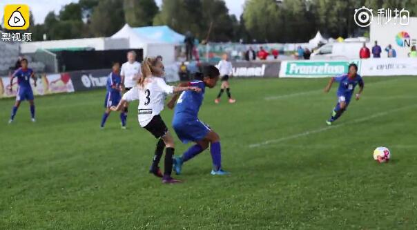 中国女足夺冠海外华人,中国女足1-6惨败英格兰凌空斩