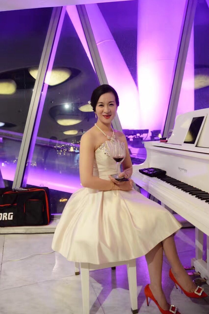 颜值在高处‖专访广州塔餐饮管理有限公司总经理曾少龄女士