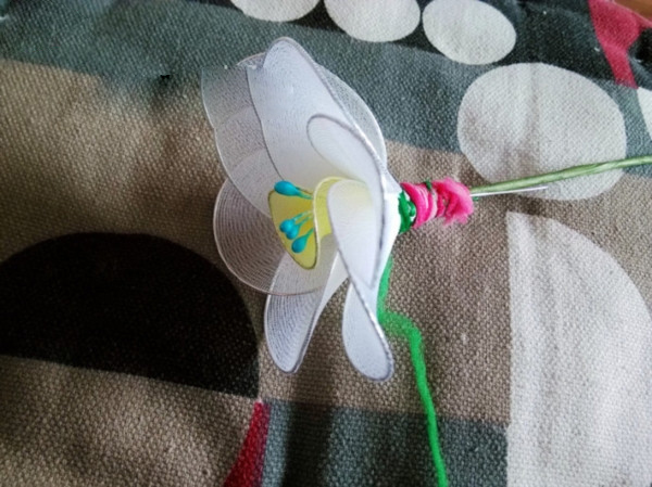 丝网花手工教程,情人节玫瑰花单支丝网花