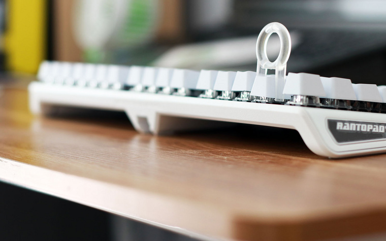 镭拓mxx机械键盘拆解,手感好炫酷的键盘