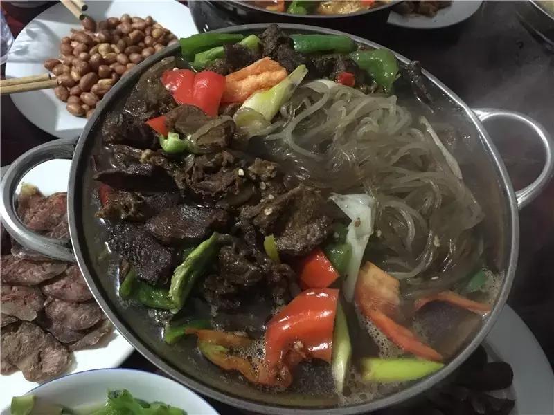 安徽金寨农村土灶厨房,金寨农家小院土灶