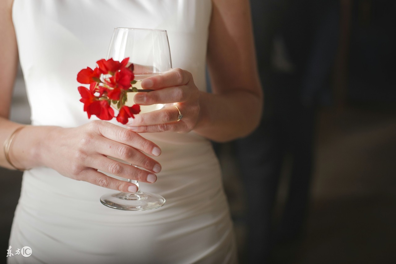 什么样的女人才算独立,什么样的女人才能算是自己的女人