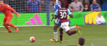 赵和靖踢中超吗,赵和靖郜林