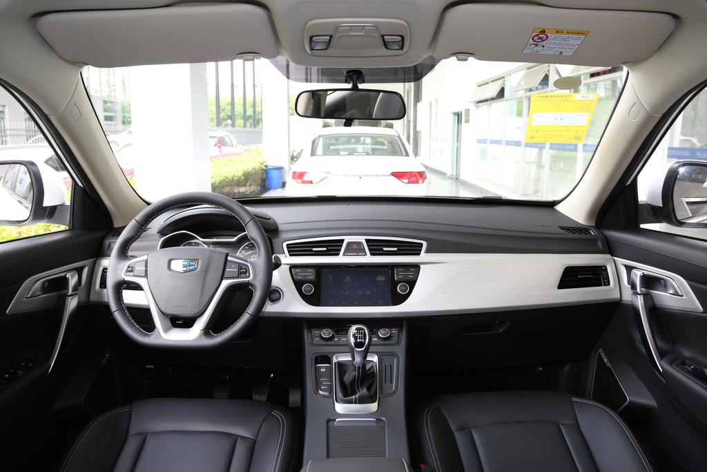 夏季暴晒对车漆有多大影响,夏天高温保护车漆办法