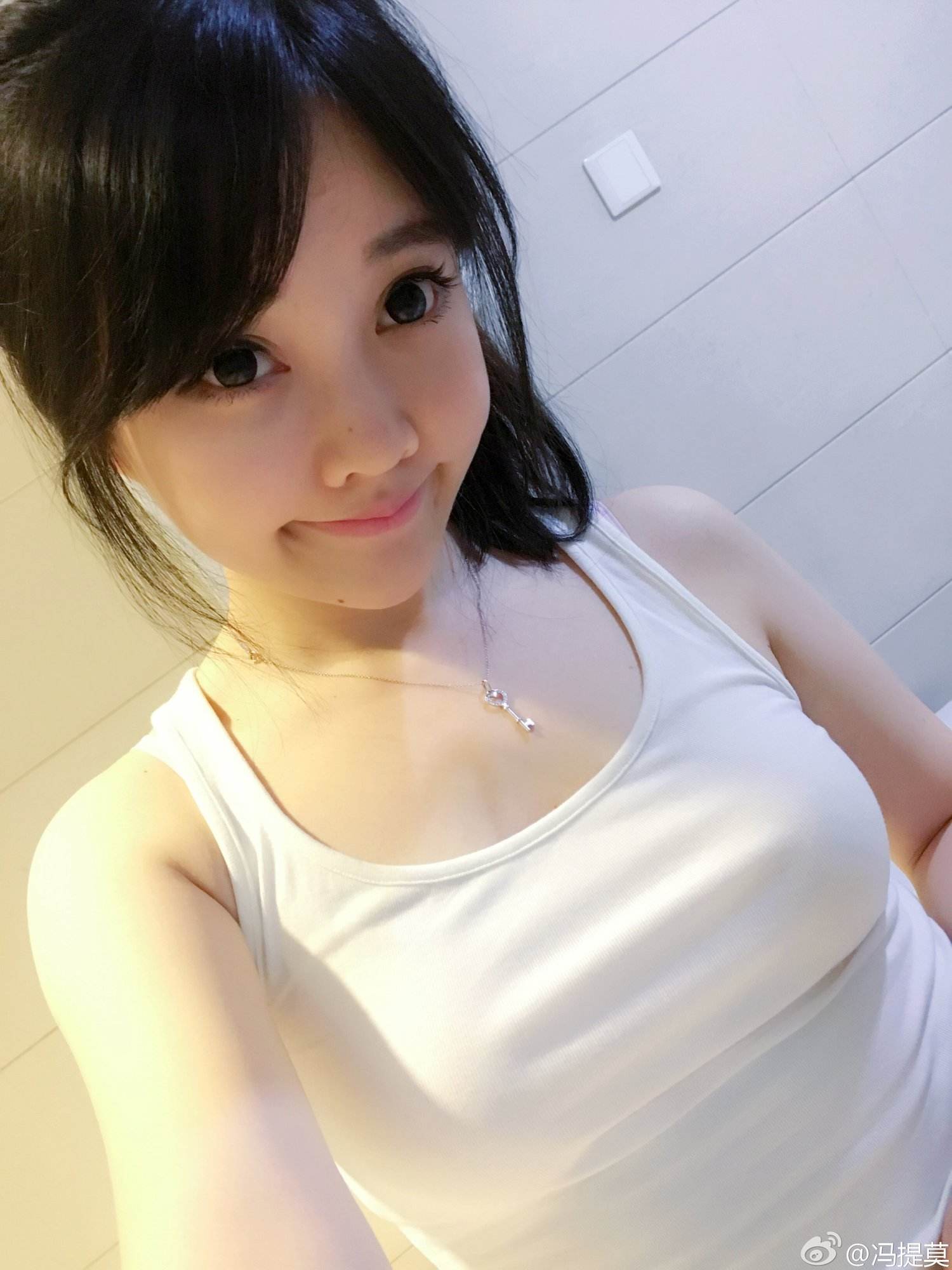 冯提莫周二珂主播收入,斗鱼冯提莫和二珂