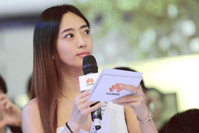 BBC盯上“网络女主播”，华尔街日报瞄准华为、腾讯的“暗战”