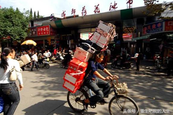 成都荷花池最坑的地方,成都荷花池竟然藏着一条仿古街