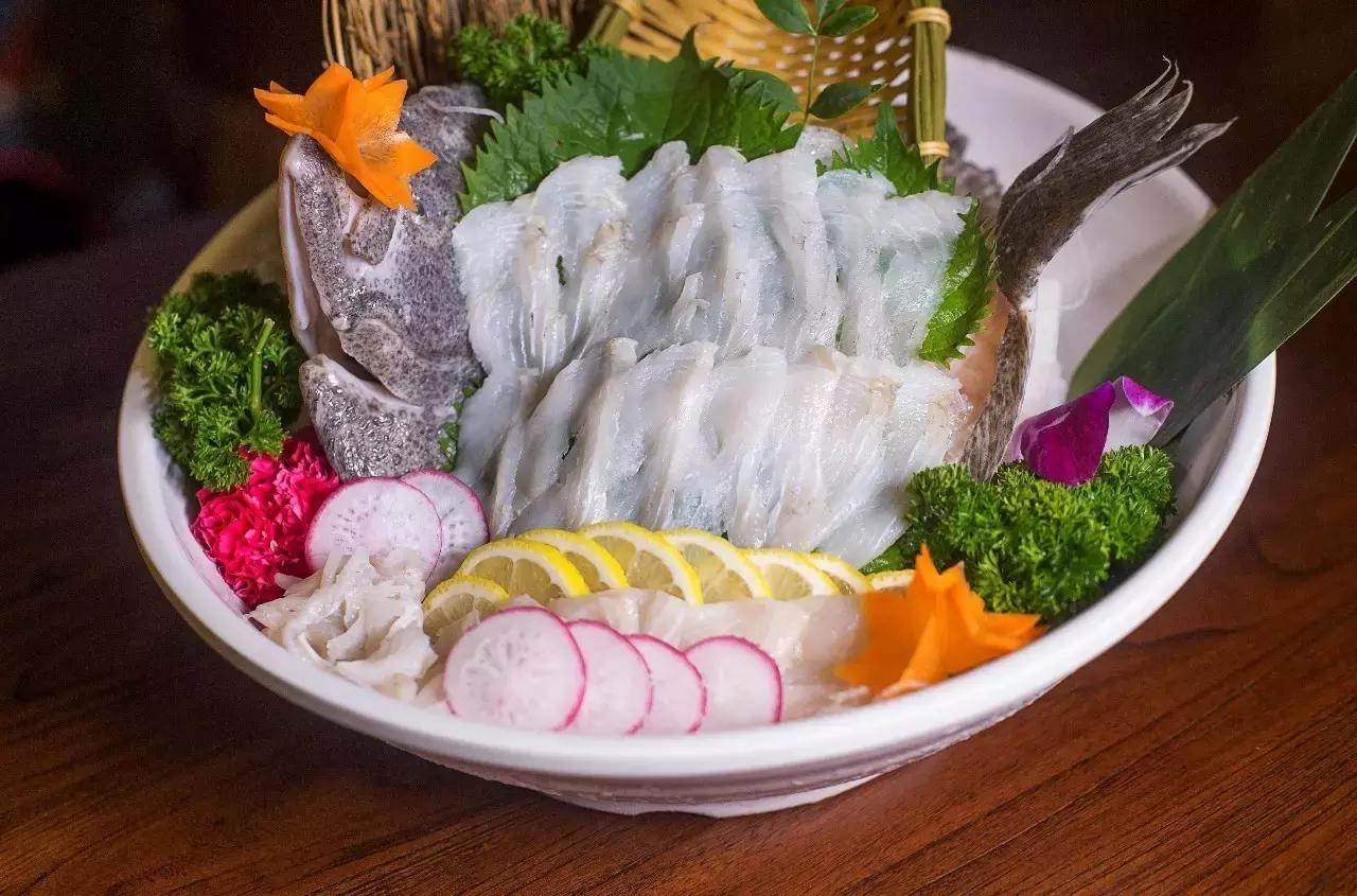 大众点评武汉十大必吃餐厅排行榜,武汉人均1980元的日料餐厅