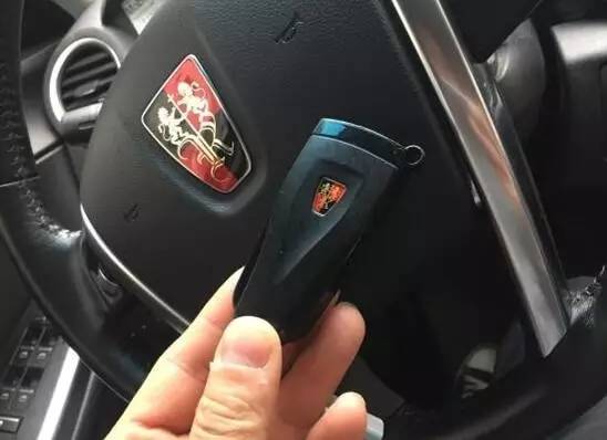 2017年荣威e550油电混合真实油耗,荣威e550真实情况