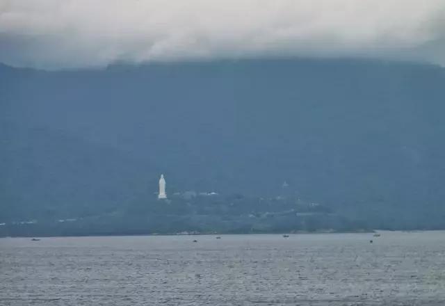 越南岘港5天自由行,越南岘港一天游出海