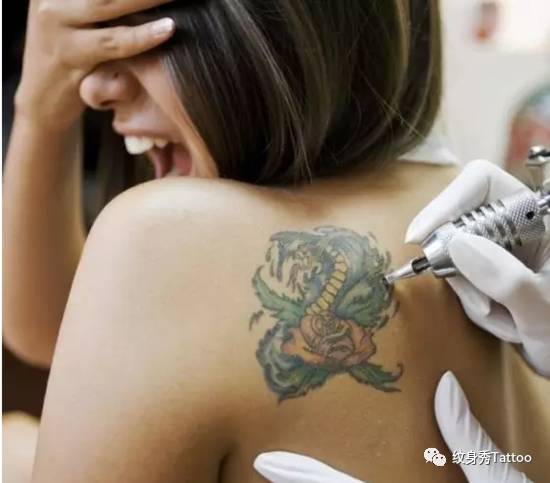 它是夜店的焦点，时尚的宠儿，医院……的心病……