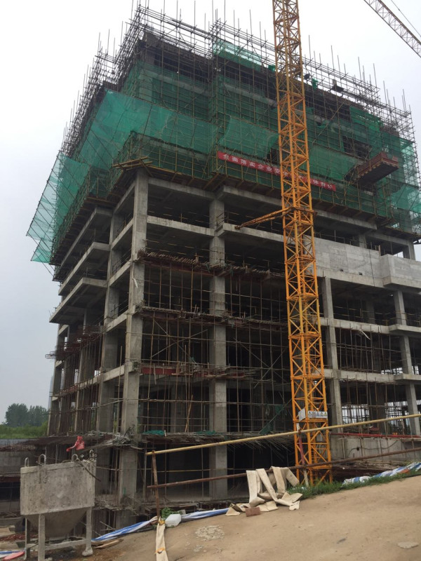 淮南房产：金航·凯旋广场工程进度：城市“标志性建筑”