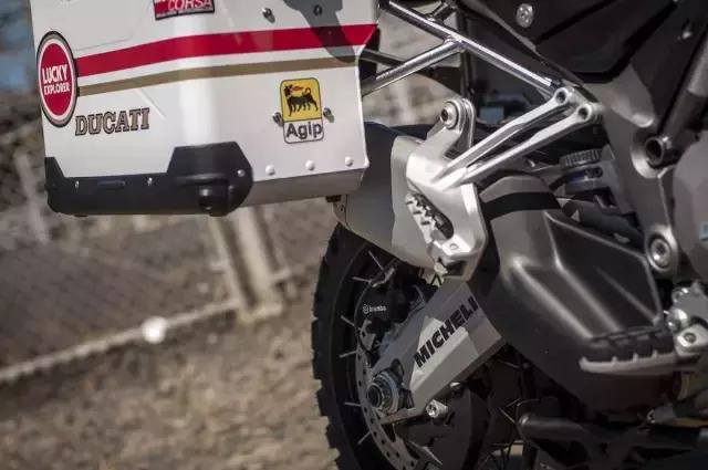 美国杜卡迪经销商自己动手让“好彩”重现江湖