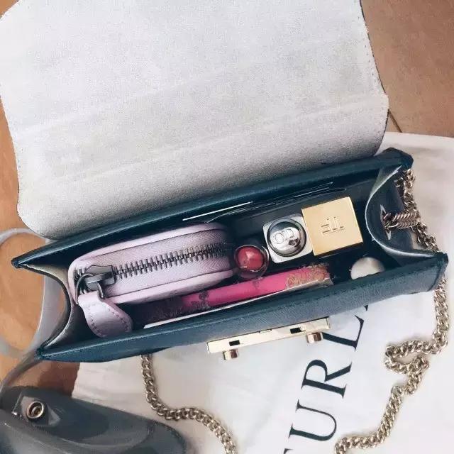 furla粉色,furla什么包好看