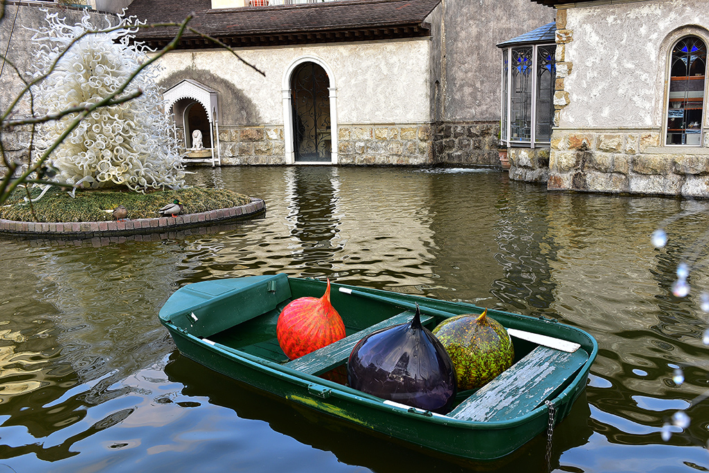 箱根，在玻璃与木头里寻觅艺术