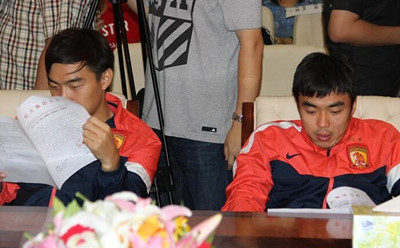 他消极比赛酿国足最大惨败,断送国脚生涯逼恒大祭出国八条