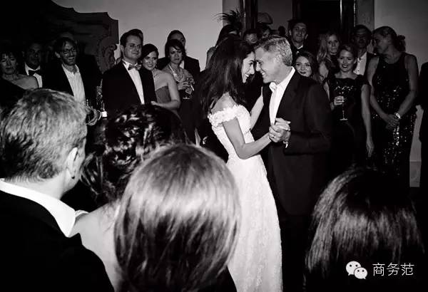 如何在朋友圈秀恩爱还不招人烦,在朋友圈如何秀恩爱不反感