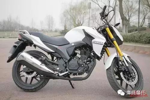 力帆kps150水冷电喷新款街车,力帆双缸250街车多少钱