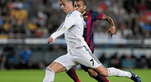 足球场上的自由人是什么,足球比赛自由人是哪个位置