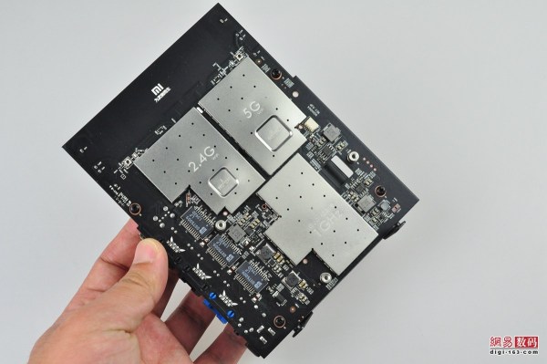 小米无线路由器千兆版接口不够,小米路由器千兆版应该插哪个接口