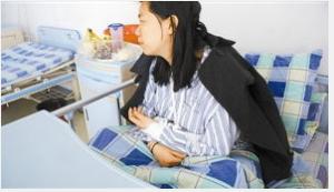 孕妈妈腹痛的原因有哪些,孕妇肚子坠坠的隐隐作痛