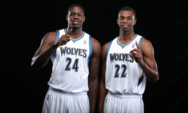 郭艾伦力量对比库里,男篮奥运会落选赛郭艾伦