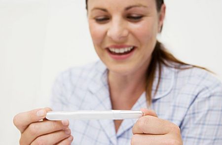 早孕试纸假阳性虚惊一场,早孕试纸假阳性是什么原因