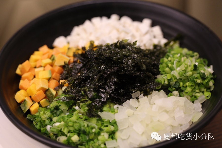 韩国开自助餐厅,韩国深夜美食巨型章鱼足