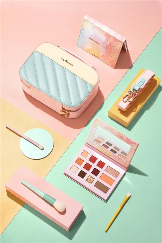 宏光mini马卡龙秋色什么时候上市,宏光mini马卡龙120km170km区别