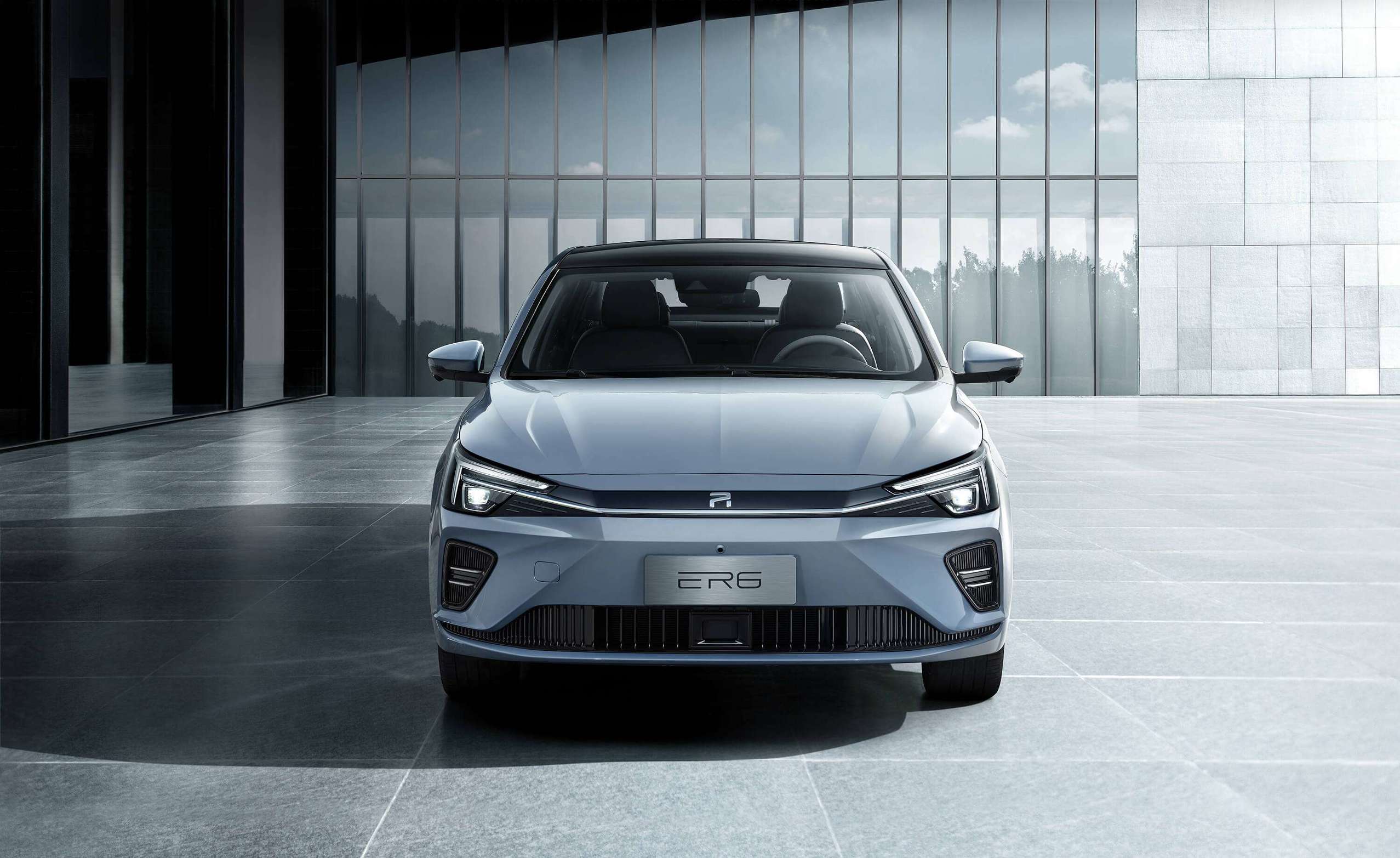 上汽er6纯电汽车测试,上汽er6电池讲解