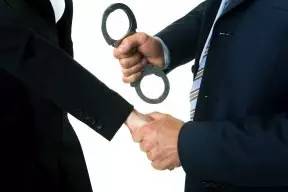 请求大家帮忙支招,求婚的100种方式合集