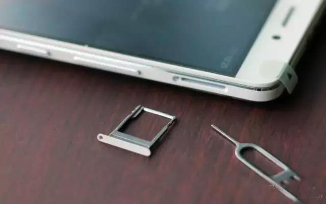 手机不能安装内存卡疑云？这才是真套路！