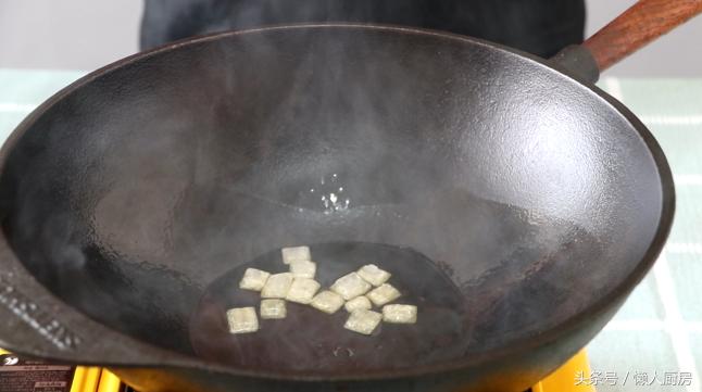 猪蹄如何做得软烂好吃简单,猪蹄怎么做软烂入味又有嚼劲