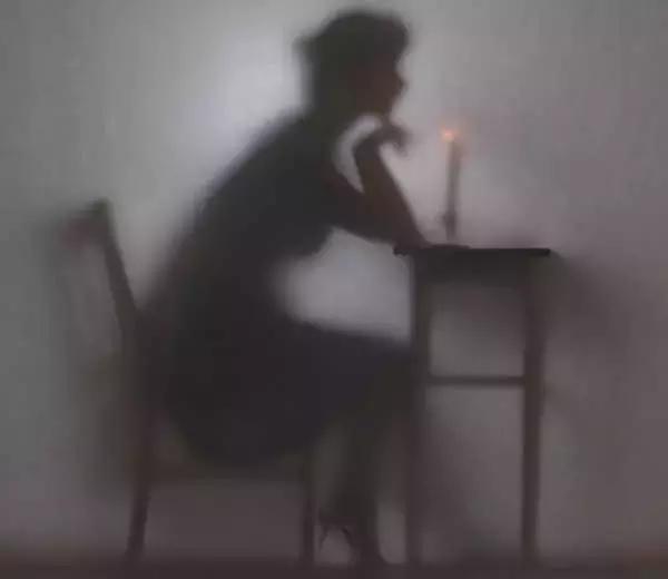 摄影背景模糊人物清晰,变焦模糊摄影教程